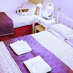Arkale 3* Carlisle (Cumbria)